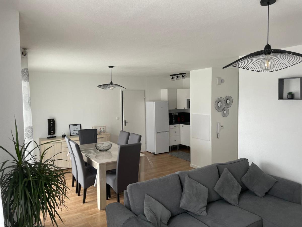 Appartement Vacances En Copropriete Avec Parking Saint-Malo Exterior photo